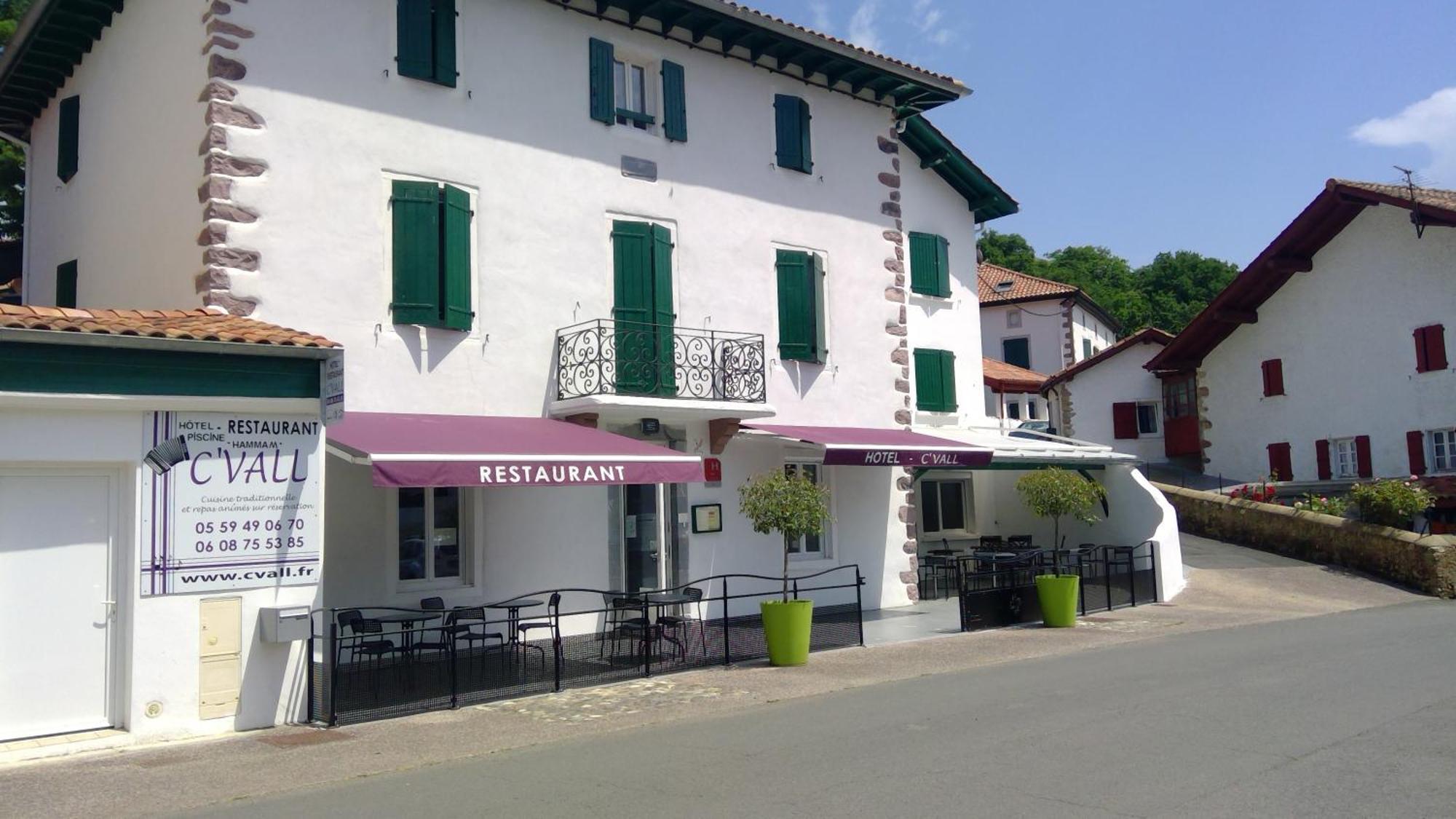 Hotel/Restaurant C'Vall Urepel المظهر الخارجي الصورة