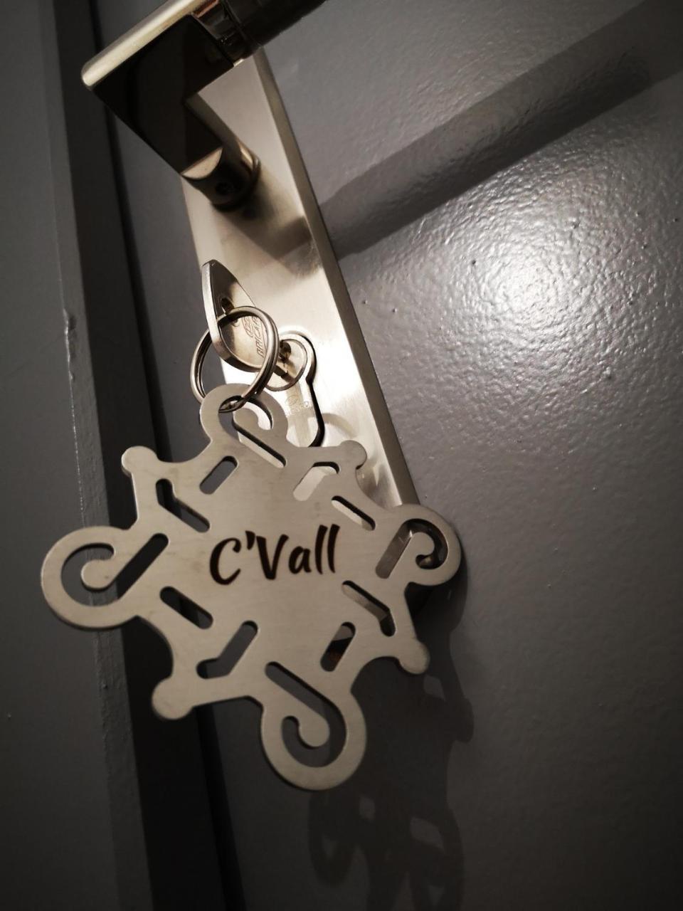 Hotel/Restaurant C'Vall Urepel المظهر الخارجي الصورة